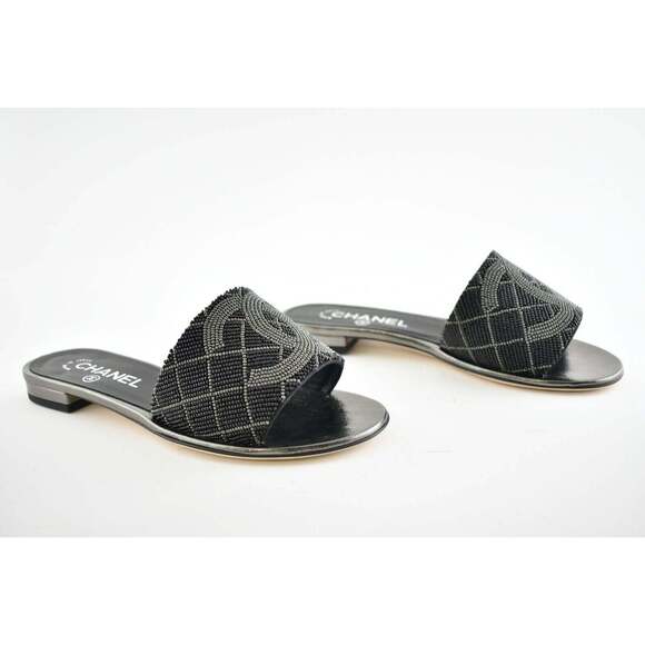 Chanel 20P Black Grey Pearl Embroidery Bead CC Logo Slide Sandal Mule Flat 42 - Picture 4 of 9
